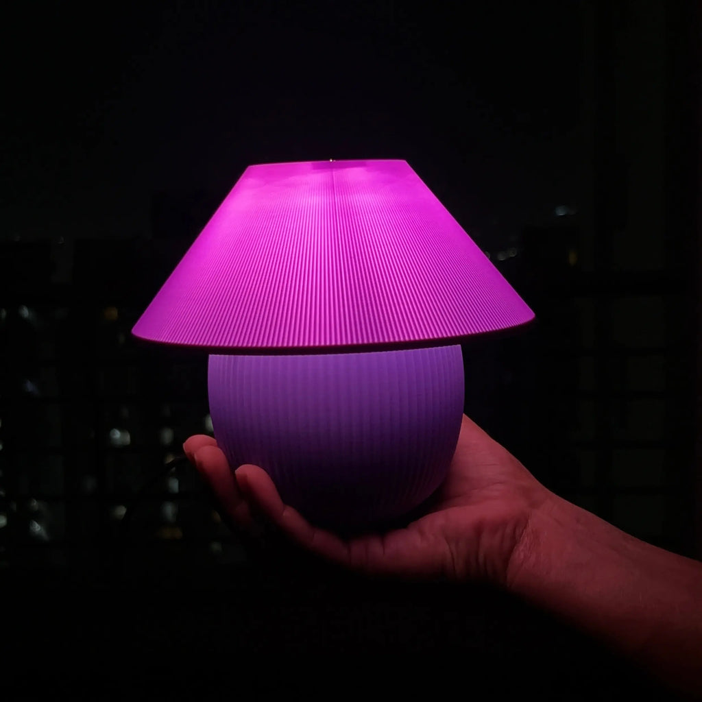 Maia Lamp - Lavender