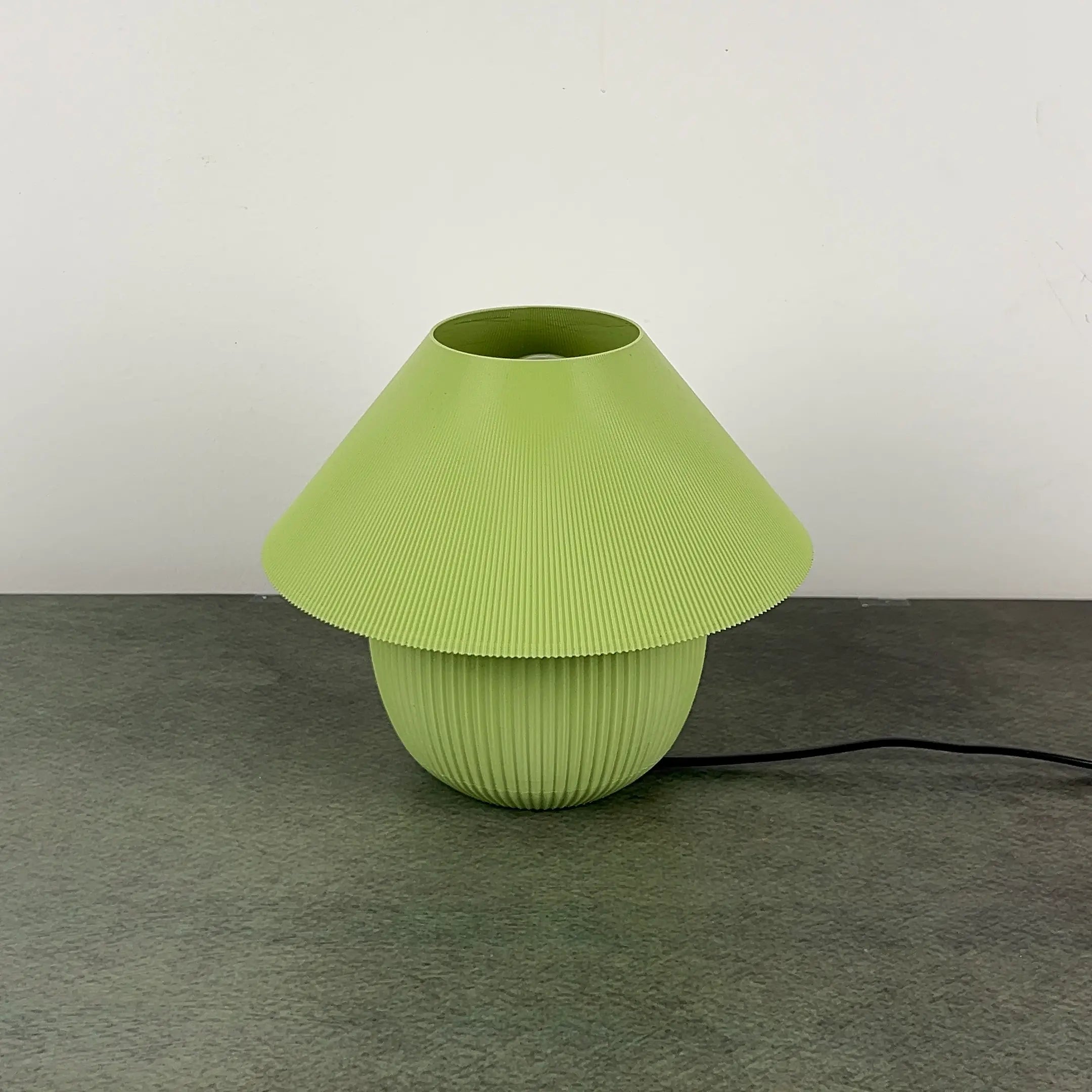 Maia Lamp - Matcha Green