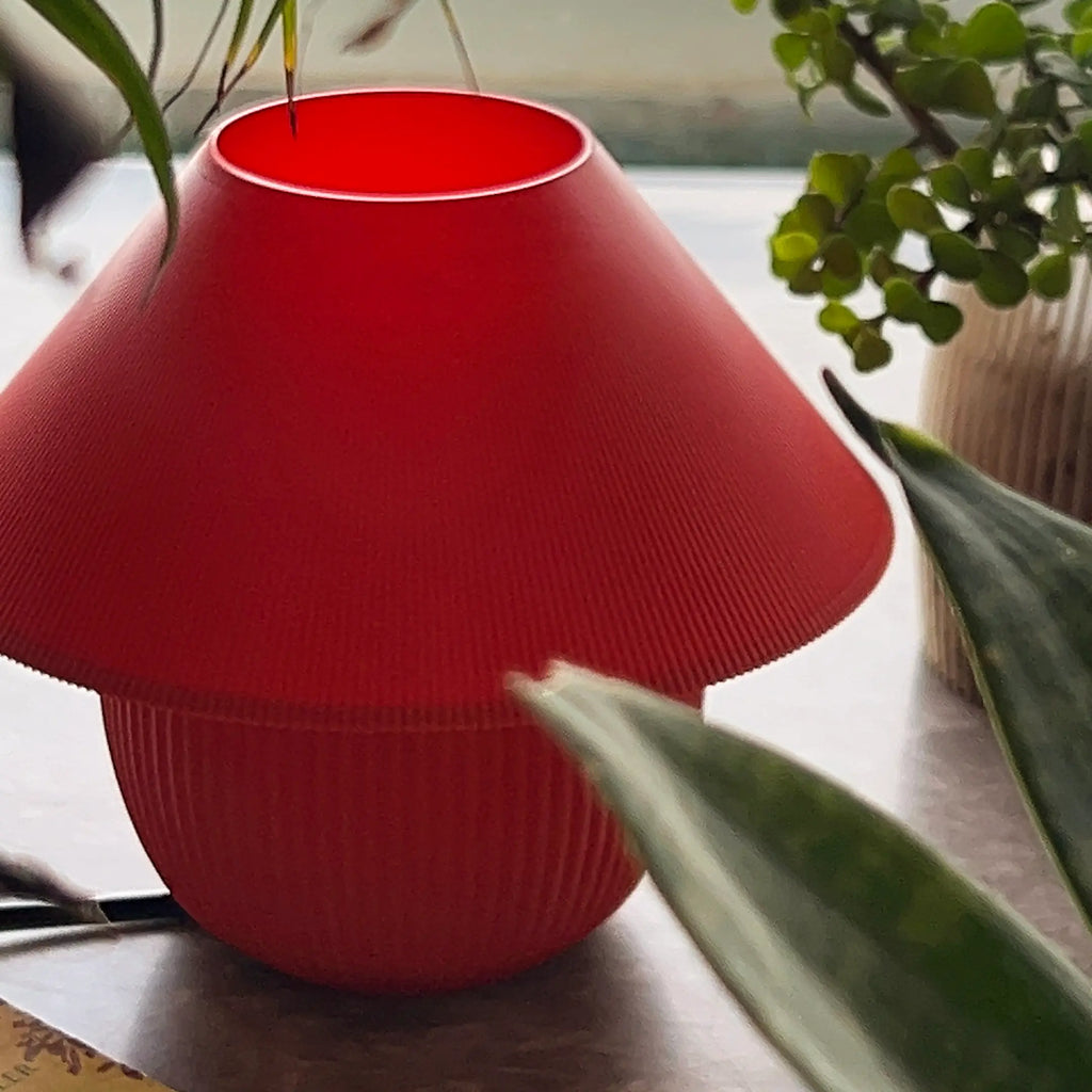 Maia Lamp - Scarlet