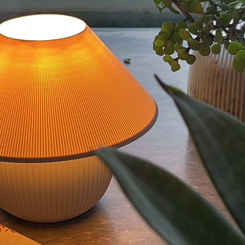 Maia Lamp - Bone White