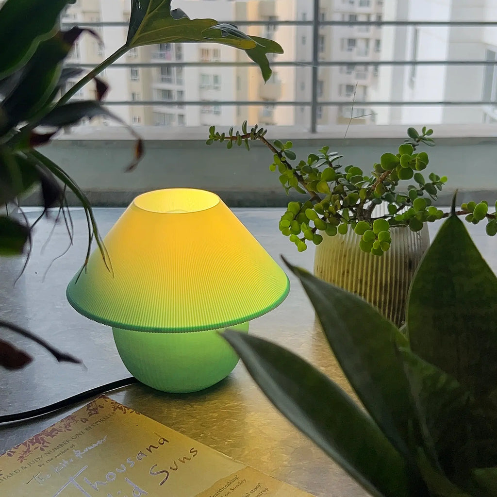 Maia Lamp - Artic Blue