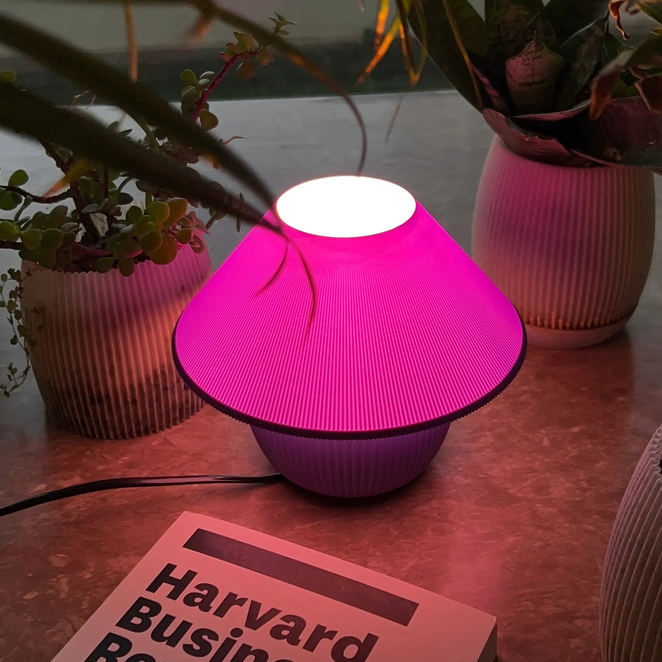 Maia Lamp - Lavender
