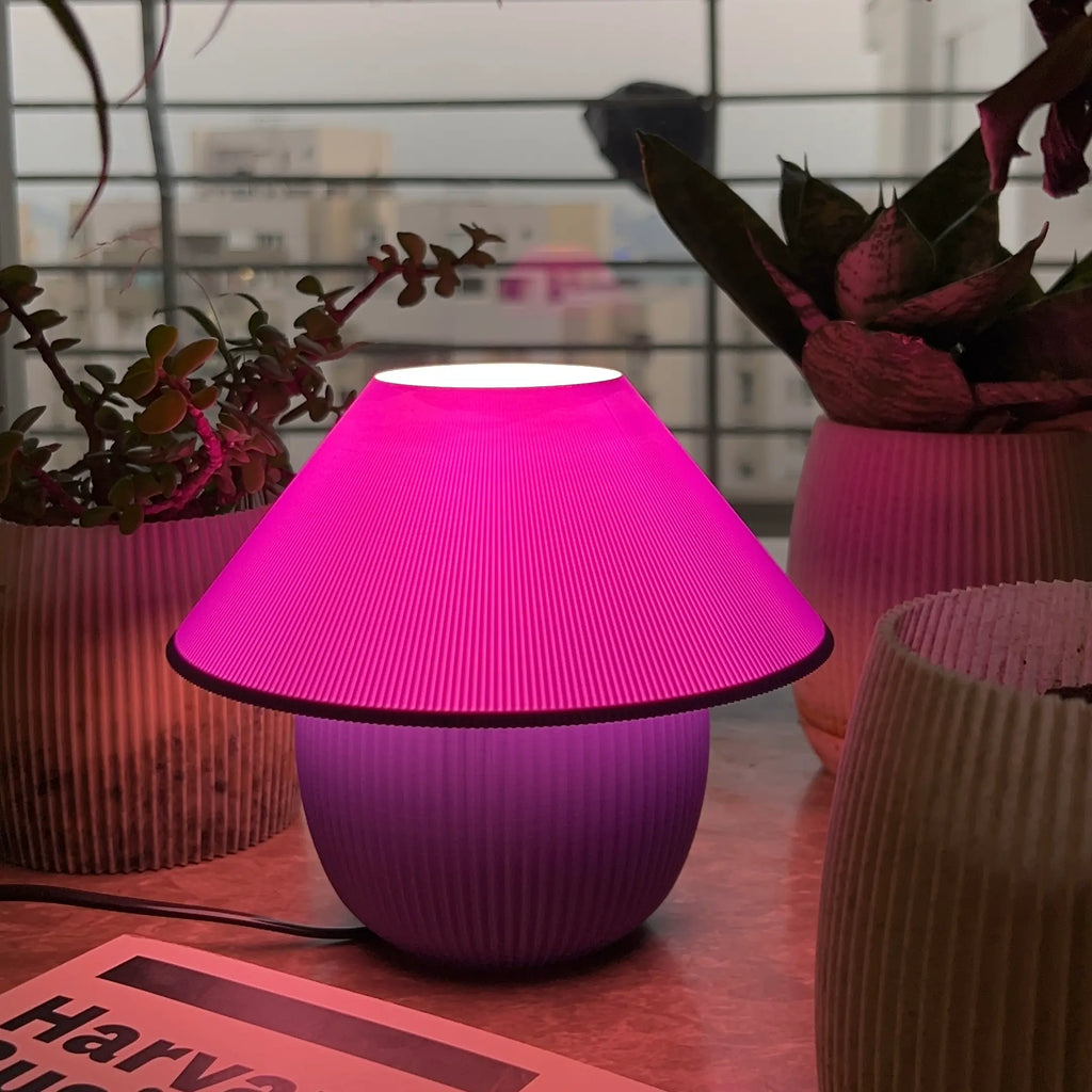Maia Lamp - Lavender